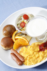 ブレックファースト