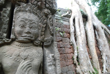 Statue a Angkor