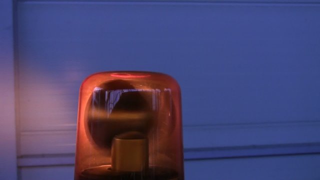 Gelbe Rundumleuchte IV