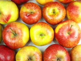 red apples background