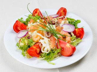 Shrimp salad with sweet dressing