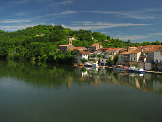 Fototapeta na wymiar Penne d'Agen, Lot-et-Garonne Valleys