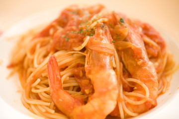 エビ入りパスタ