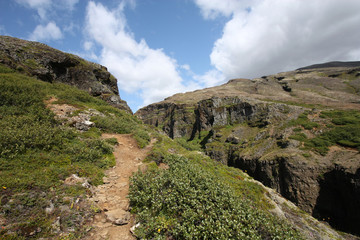 Obraz premium Mountain trail in Iceland