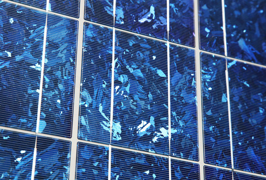 Blaue polykristalline Solarzelle