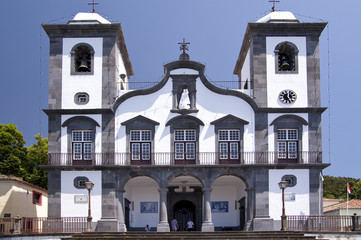 madeira © crimson