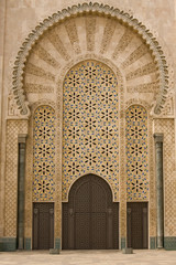 Fototapeta na wymiar Mosque door in Casablanca, Morocco