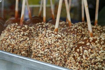Carmel Candy Apples
