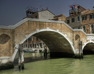 Fototapeta na wymiar Most Tre Archi, Wenecja
