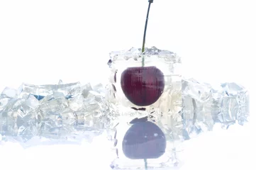 Crédence de cuisine en plexiglas Dans la glace fruit frais