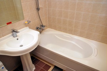 Luxurious bathtub and wash basin