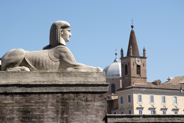 Fototapeta na wymiar Rzym, Piazza del Popolo, sfinks