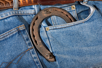 horseshoe with  jeans. - 16344698