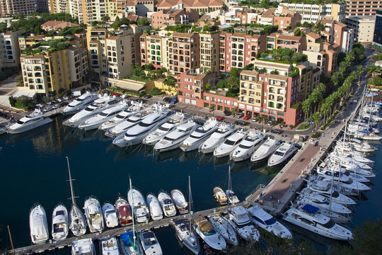 Yachten im Hafen Port de Fontvieille von Monaco