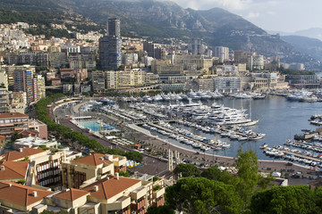 Yachten im Hafen Port Hercule von Monaco
