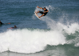 &eacute;quilibre sur la vague