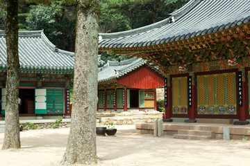 Fototapeta na wymiar Tempel in Changwon