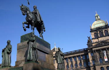 Obraz premium Nationalmuseum am Wenzelsplatz, Prag