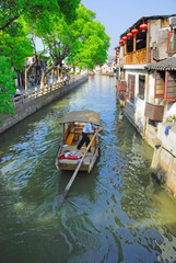 Naklejka premium Chiny, Szanghajska wioska wodna Zhujiajiao
