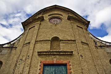 Chiesa di Alpicella (SV)