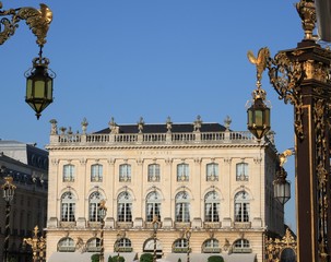 Fototapeta na wymiar Nancy - Stanislas square entrance
