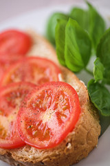 Tomato & basil