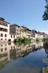 Obraz premium row of candid alsace houses in Starsbourg