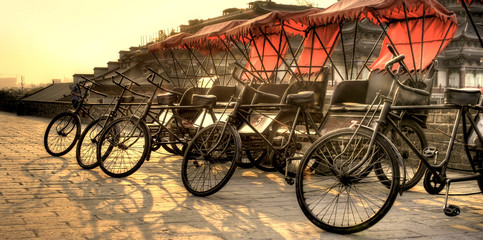 Fototapeta na wymiar Xi'an / China - Town wall with bicycles