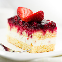 Cake with red fruits