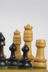 Chess made of wood © Alexander Sánchez
