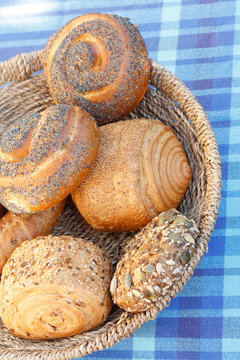 Bread rolls