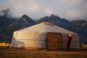Wandaufkleber Nomades au coeur de le steppe, Mongolie © Ariane Citron