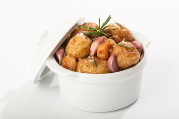 Roasted Potatoes With Garlic