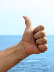 hand with thumb up