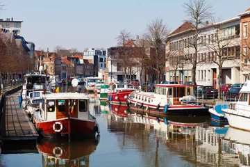 Papier Peint photo autocollant Ville sur leau Mechelen boats