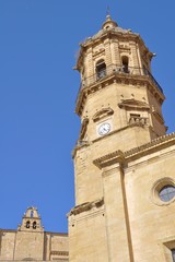 Fototapeta na wymiar Campanario de la iglesia de Labastida