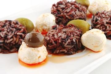 mozarella cheese and dark rice