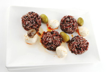 mozarella cheese and dark rice