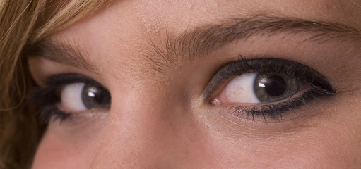 Close up of girls eyes