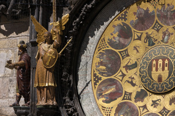 particolare della torre dell'orologio