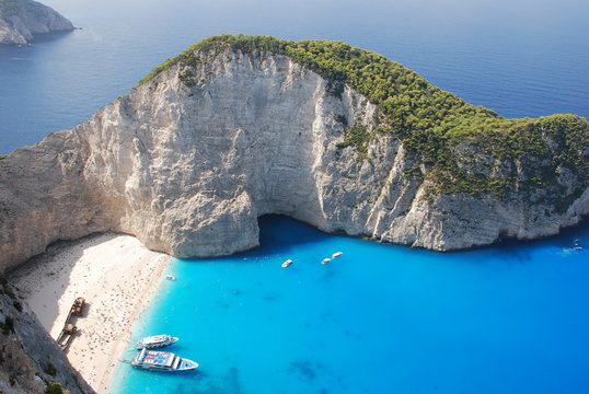 Zakynthos shipwreck © Kevin McGrath