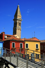 Venedig, schiefer Kirchturm von Burano