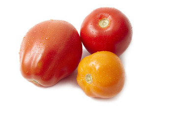 Fototapeta na wymiar Isolated tomatoe