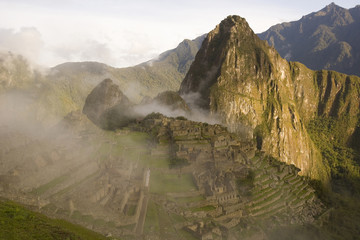 Machu Picchu, Peru © willtu