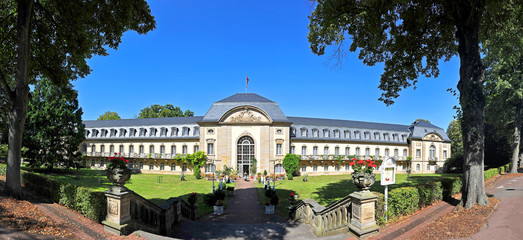 Die Esplanade in Bad Nenndorf am Kurpark