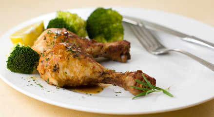 Grilled chicken with broccoli