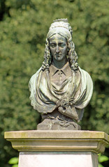 Büste Annette von Droste-Hülshoff im Schlossgarten Hülshoff