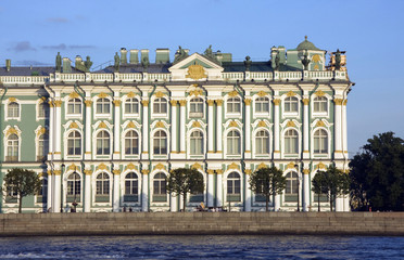 Fototapeta premium San Pietroburgo, Palazzi Storici, in battello.