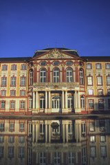 Bruchsal Schloss Waserspiegelung