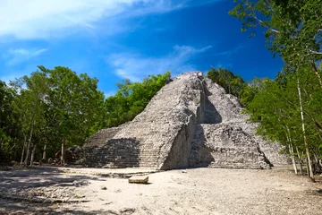 Gordijnen Mayan Nohoch Mul pyramid in Coba, Mexico © Nataliya Hora